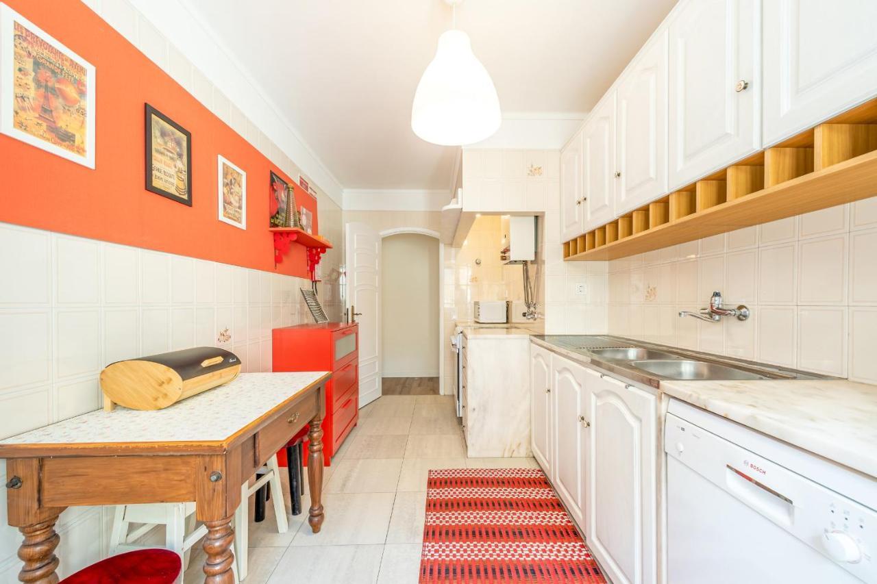 카르카벨로스 Guestready - Minimalist Downtown Apt With Terrace 아파트 외부 사진