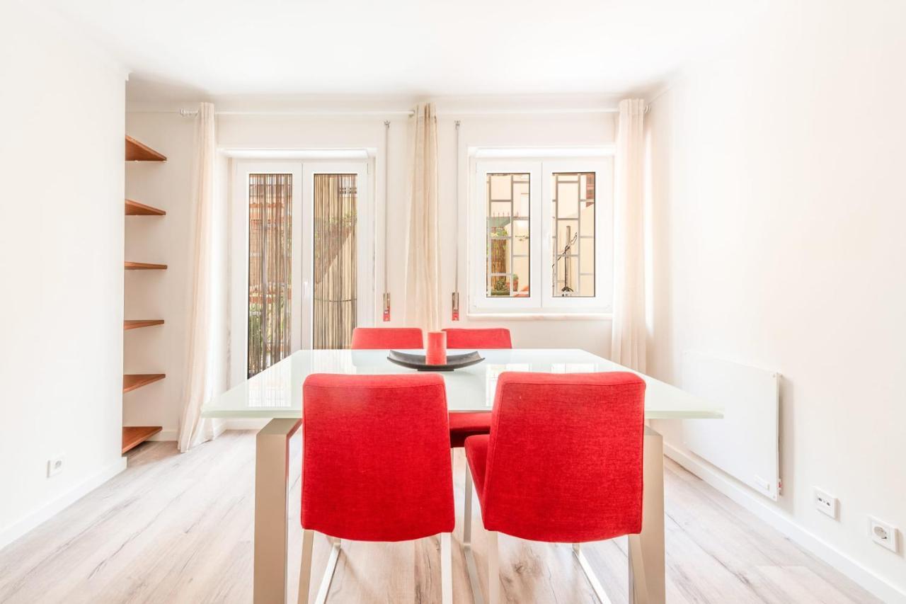 카르카벨로스 Guestready - Minimalist Downtown Apt With Terrace 아파트 외부 사진